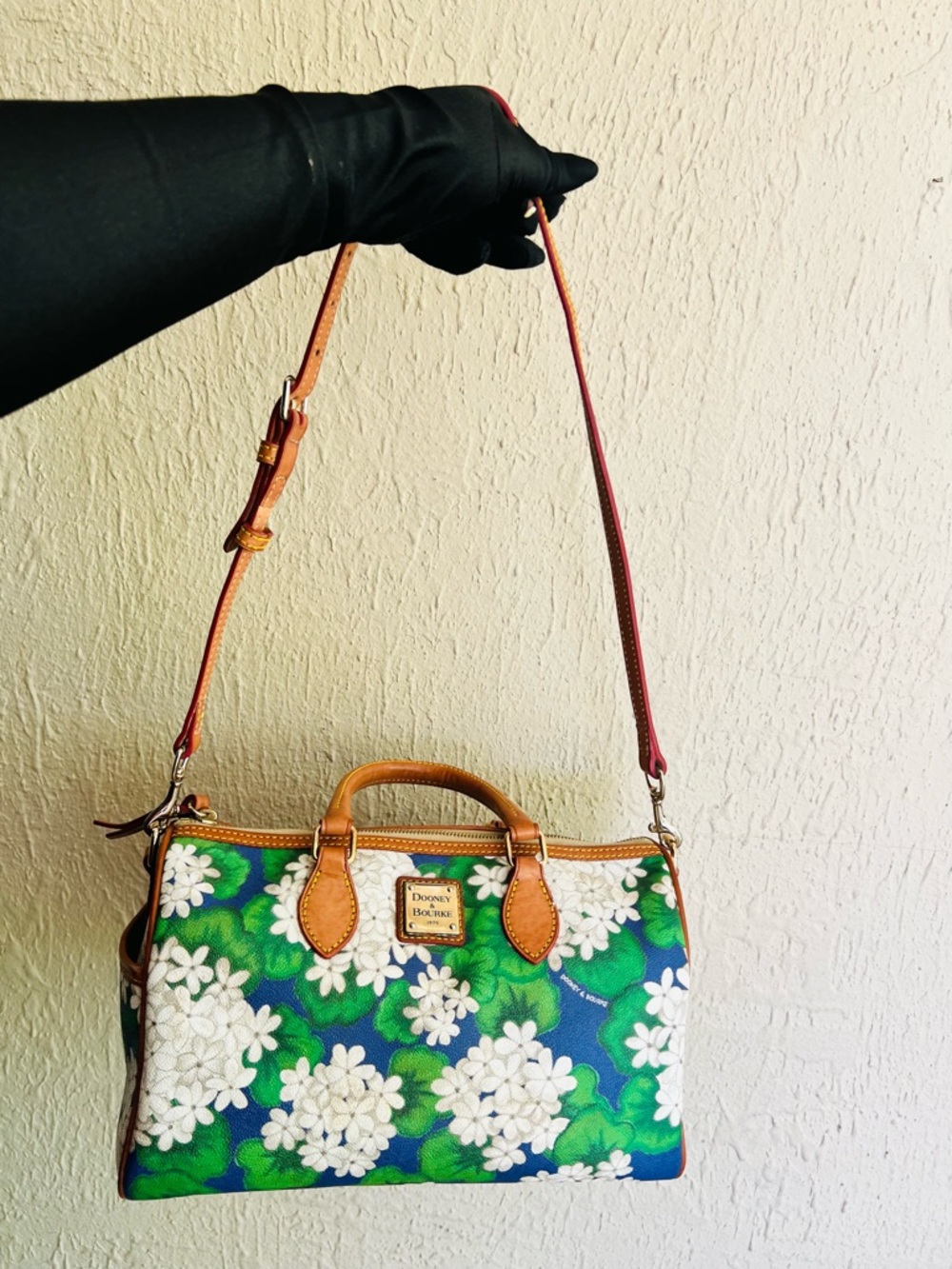 Dooney & Bourke Hydrangea Coated Cotton Gia Floral Satchel - Picture 7 of 9